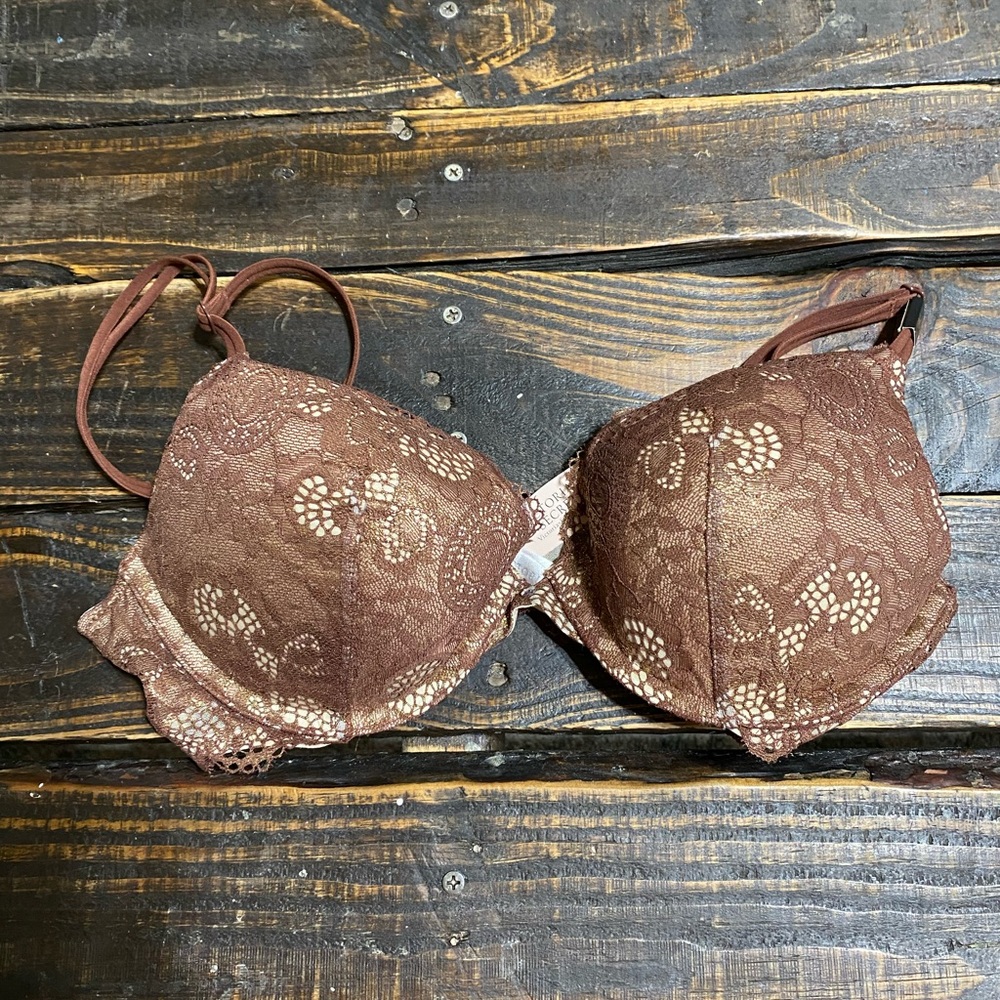 Brand new with tag victoria's secret very sexy push-up bra 36b gold brown